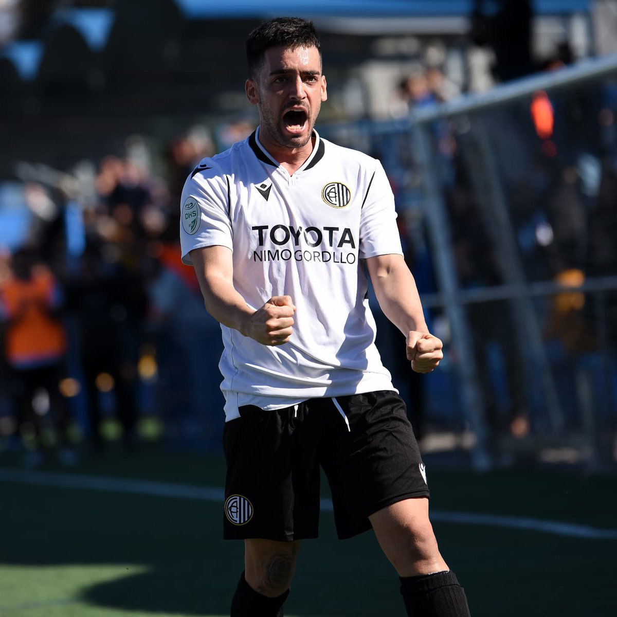 RToruiz's tweet photo. GANAR ⚫⚪⚽️

@ClubAtlCentral

©️ Rafael Toro https://t.co/6fjSJ4lM0W