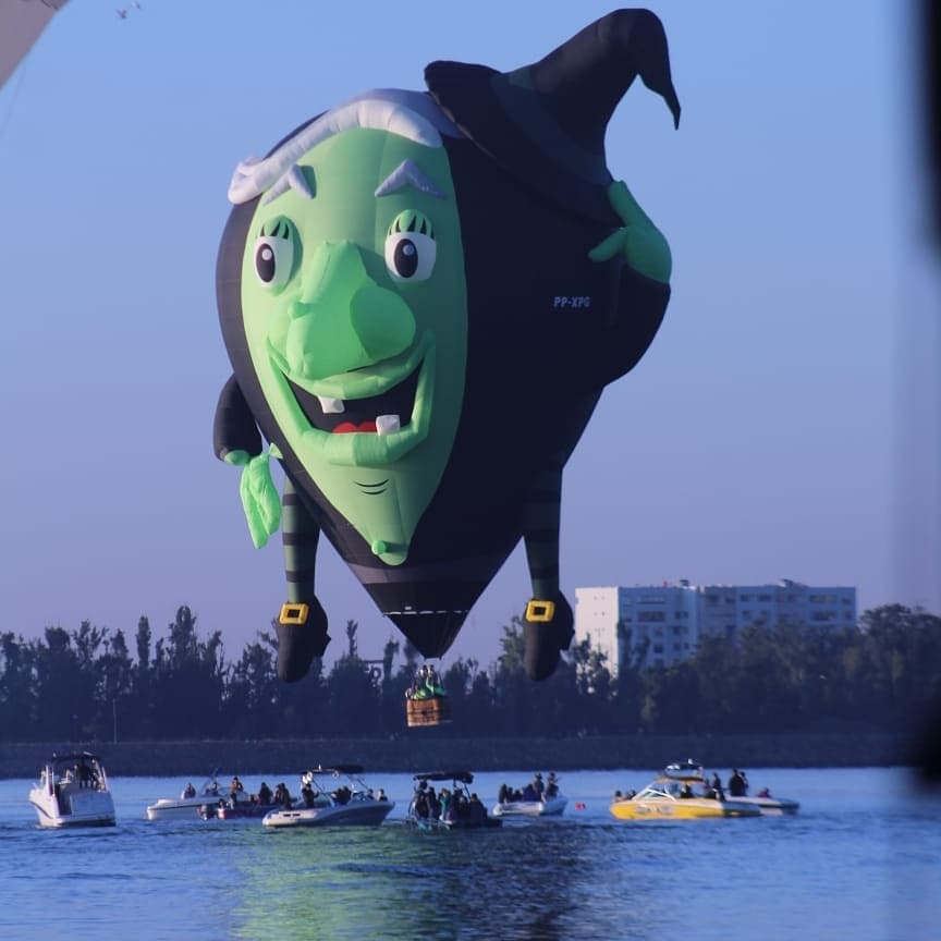 heraldoleon's tweet photo. #ElHeraldoDeLeón | #Local #Eventos #FIG2021 #GoFig
🎈🎈Sigue la emoción en el tercer día de actividades del @FIGLeon
📸:Carlos Ayala https://t.co/Bp9cuGI7NA