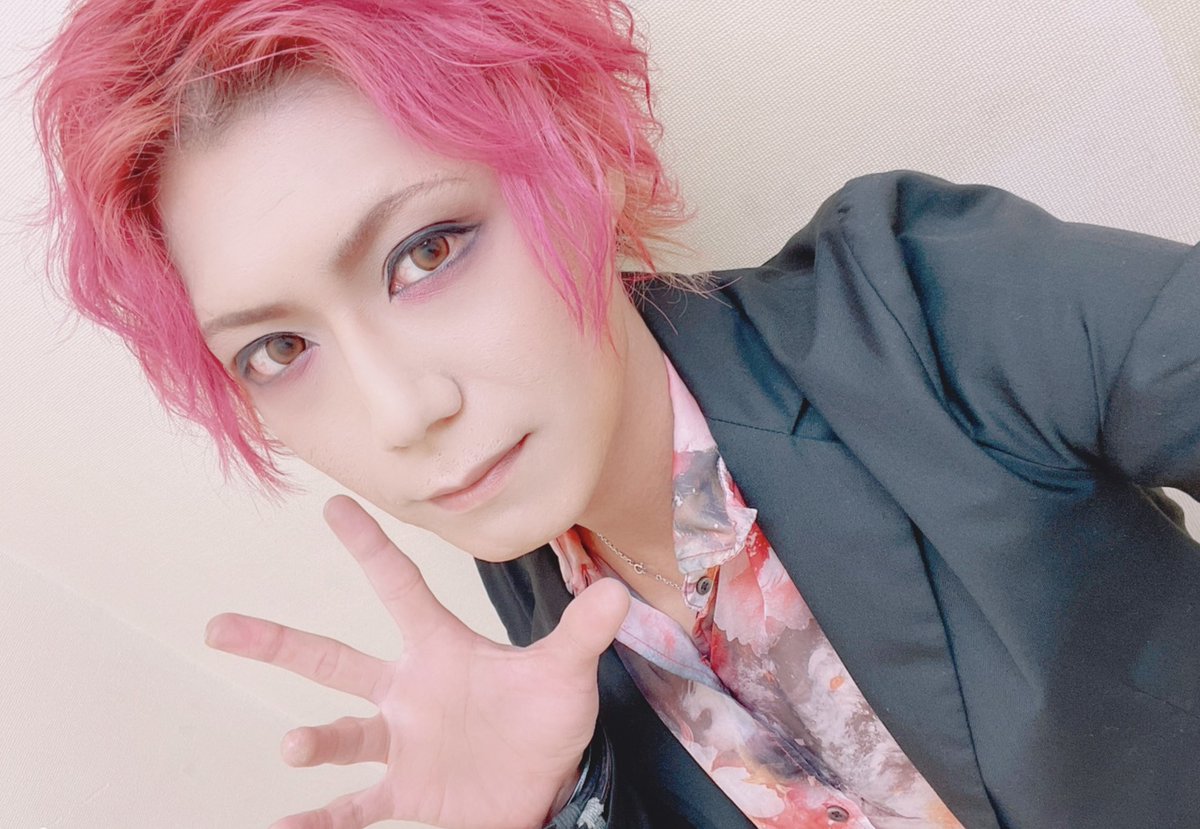 ojoooosama tweet picture