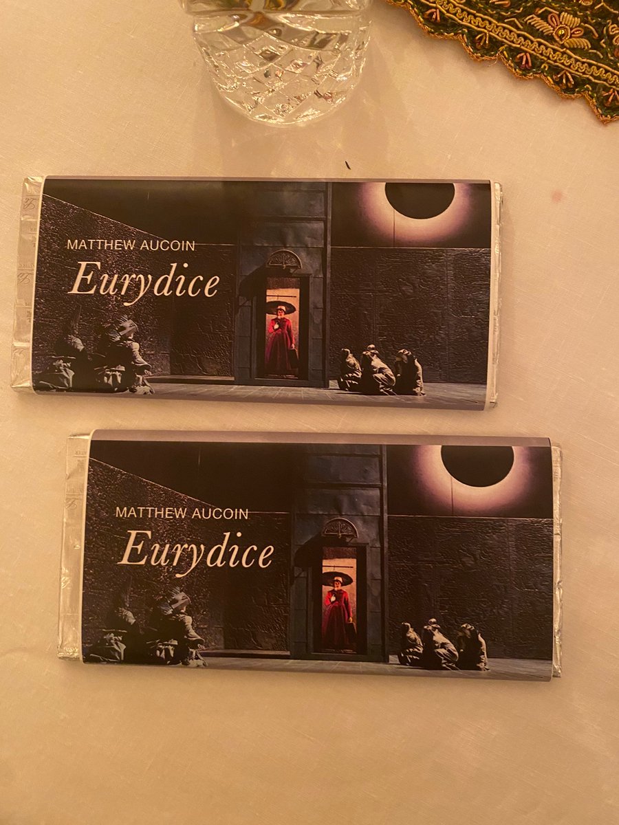 aucoincomposer's tweet photo. our show is on a chocolate bar. what is this Willy Wonka-ass life I am living 

@morley_erin @barihopkins @JohnHolidayLive https://t.co/ktS8kpyax4
