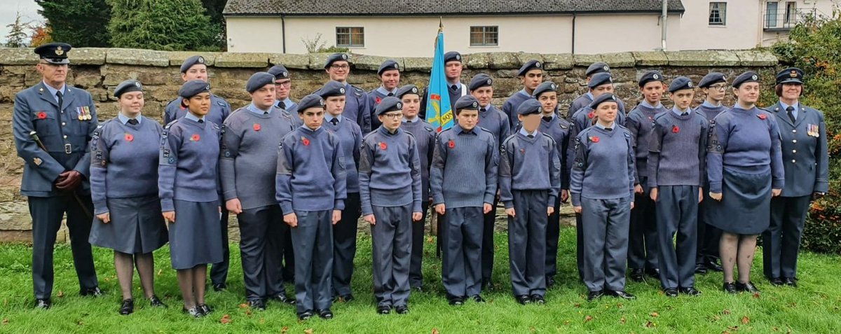 When you go Home, tell them of us and say,
For your Tomorrow, we gave our Today”
#lestweforget2021
An amazing smart turn out by cadets and by both uniformed and civilian staff
#proudbees🐝 @OCWMercianWing <a href="/RossBranchRBL/">Ross on Wye RBL</a> <a href="/ComdtAC/">Commandant RAF Air Cadets</a> <a href="/aircadets/">RAF Air Cadets</a>