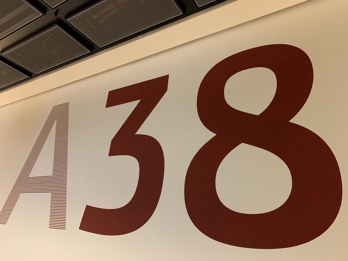 Aus der beliebten Rubrik „Ich glaube ja nicht an Verschwörungen, ABER“: Bei Asterix wird verzweifelt der Passierschein A38 gesucht. Am Flughafen #BER ist Gate A38 nur nach einem verwinkelten, laaaangen Spaziergang zu erreichen. Wirklich #Zufall? 🤔 Ich stelle nur Fragen… 😉