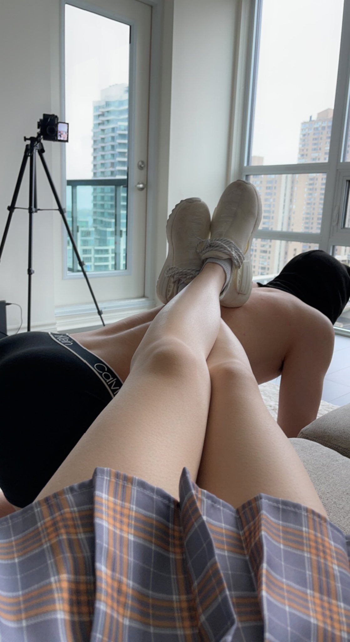 𝒯𝒾𝓃𝒶♡ on X: Just a casual Sunday or whatever t.coyIhuringnU   X
