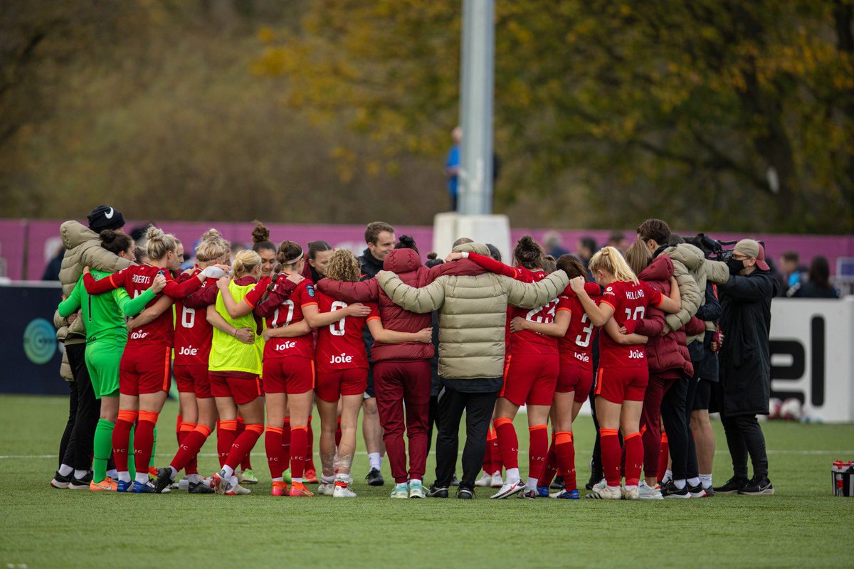 taylorhinds_'s tweet photo. This is what it means. Great team performance, my team❤️ #YNWA @LiverpoolFCW https://t.co/O2qP8e43pS