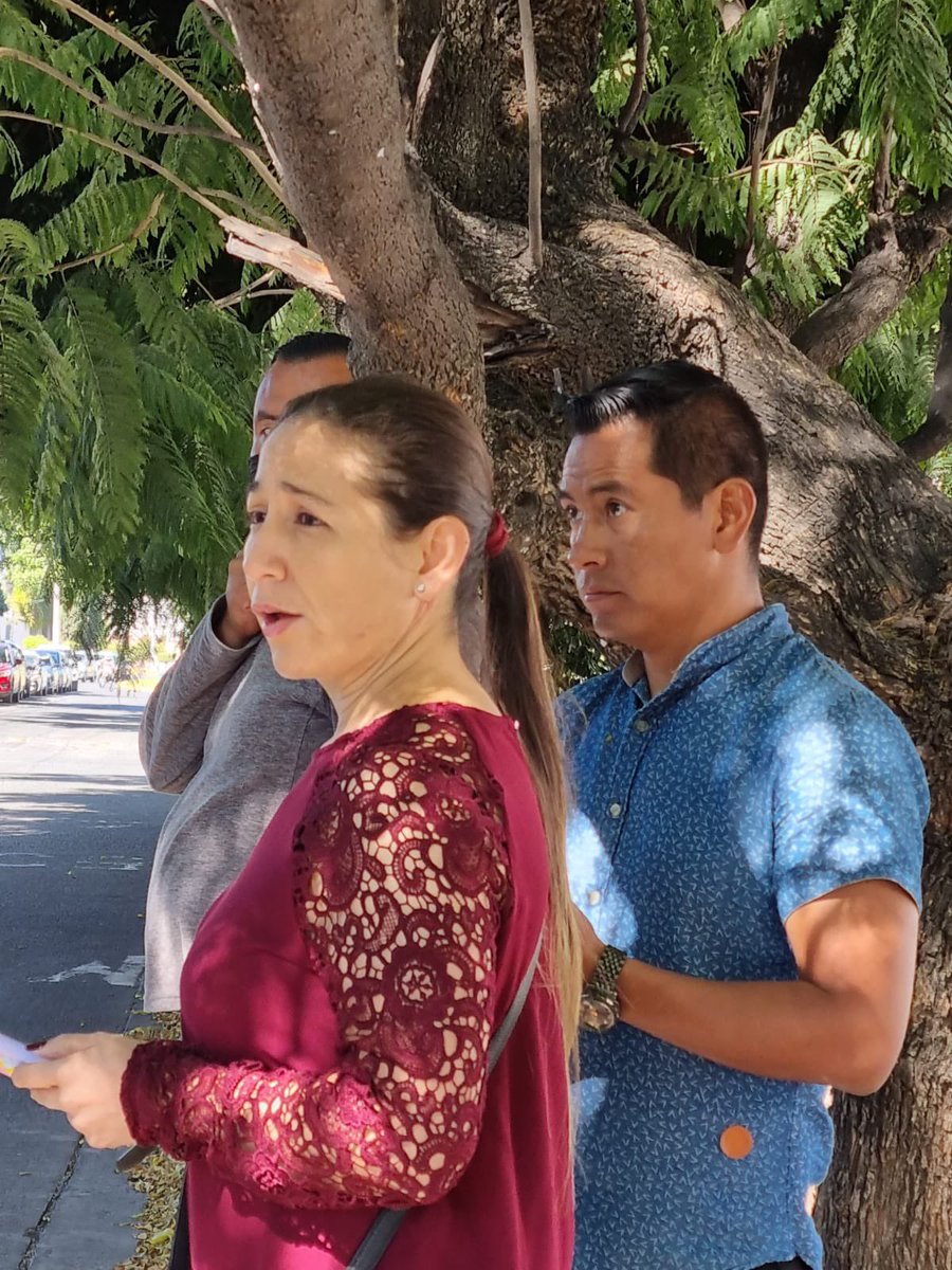 Estas 2 personas son las que azuzan a los simpatizantes de <a href="/BetoMaldonado_/">Beto Maldonado</a>, afuera de las instalaciones de <a href="/quierotv_gdl/">quiero tv</a> Varios individuos de ese equipo, en evidente estado alcoholizado, como reporta la seguridad del Canal (tengo audio), pretenden violentar a la gente de MC