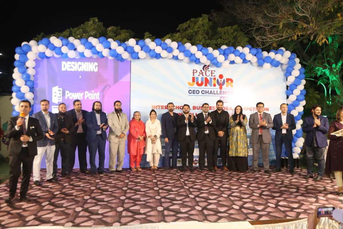 premsagarlohana's tweet photo. It was an absolute honor to host 1st Junior CEO Challenge,  organized by PACE College. Sharing stage with Senator Abdul Haseeb Khan, Stara e Imtiaz Sabina Khatri, Adeel Durvesh, Zohra Omar and Huma Jabeen was nothing short than Brilliance. Congratulations to winners &amp; learners. https://t.co/SgliCP7b4v
