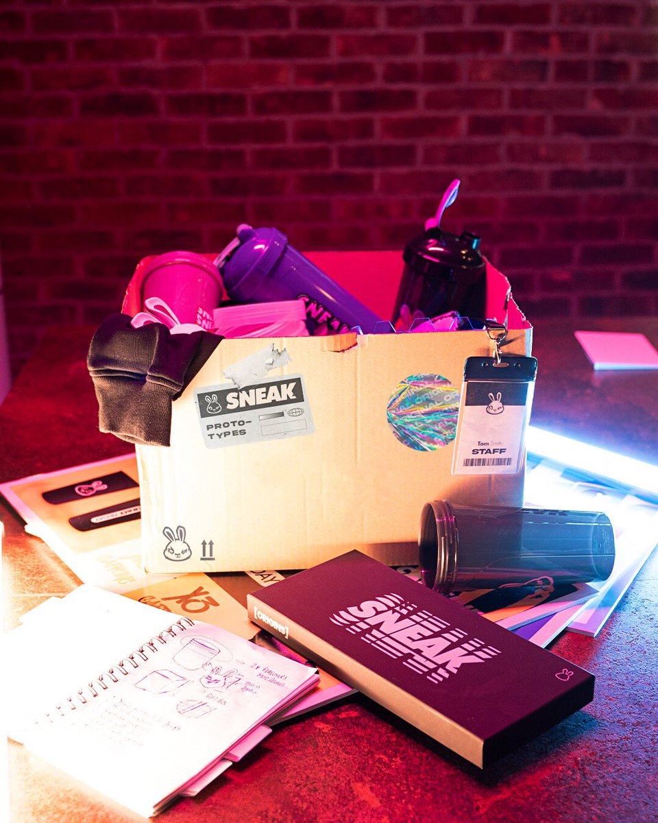 SneakEnergy's tweet photo. Official unboxing.
19/11/21 https://t.co/8E1A7FNDlv