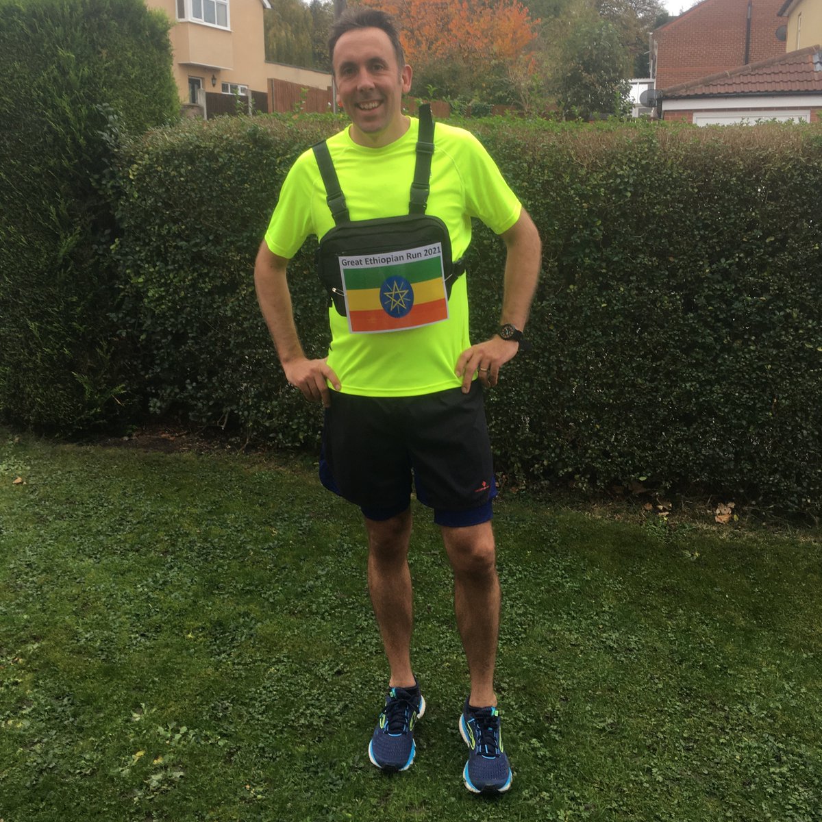 dan_bright41's tweet photo. A big thank you to the Ethiopian community 🇪🇹 here in Leeds, England for their wonderful support today as I ran the Great Ethiopian Run 🏃♂️ Made it a great experience!! @greatethrun #peaceforethiopia #GreatEthRun #VirtualRun https://t.co/xgajqY5KQI