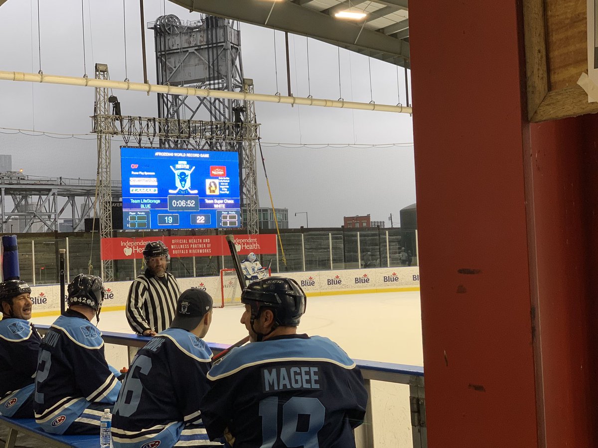 Nicole Becker tweet media