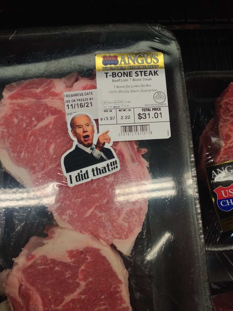 GatorChompXX's tweet photo. Meanwhile at a Walmart in Georgia...
Lets Go Brandon !!! #FJB https://t.co/p9iQT3KA6P