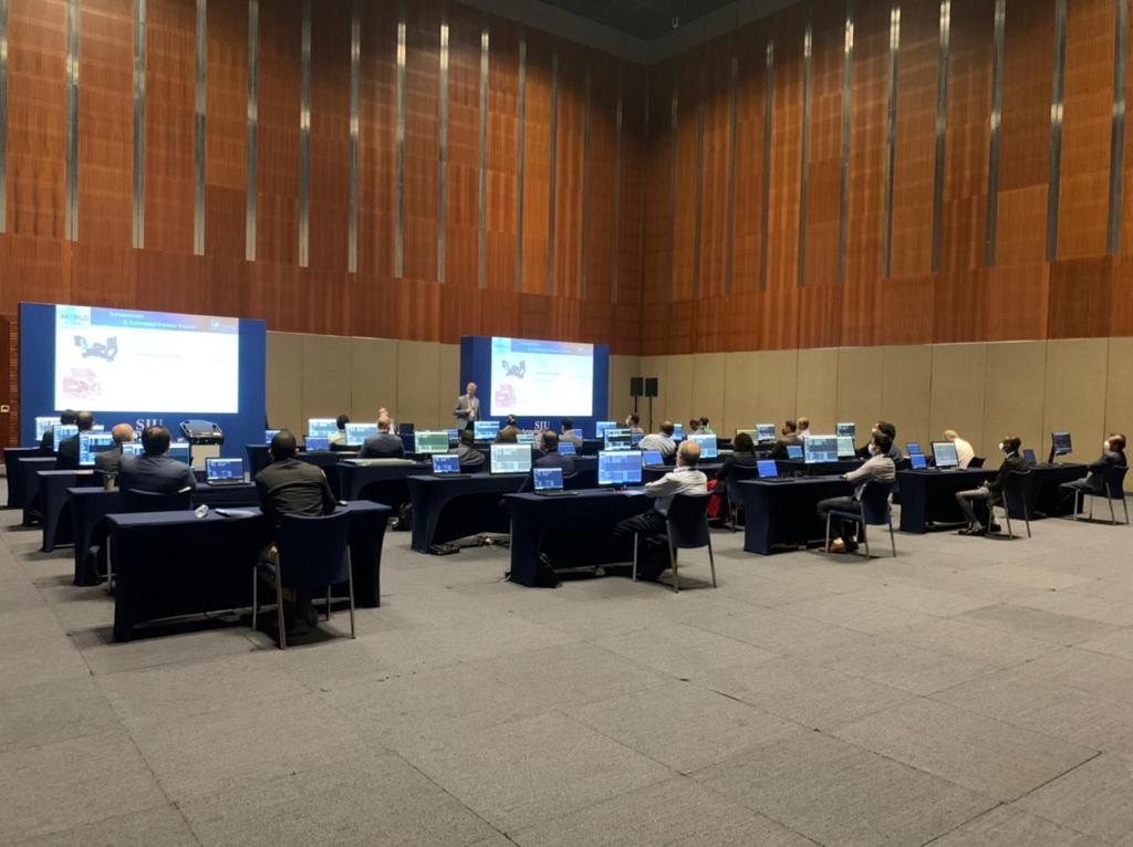 PhilipsME's tweet photo. Another great mpMRI and Fusion Biopsy workshop at @SIU_urology #Dubai supported with #DynaCAD and #UroNav by Philips. Key takeaway note is the importance of the connection between #radiology and #urology for prostate biopsy: good fusion cannot happen without good MRI reading! https://t.co/vZhjWXYshf