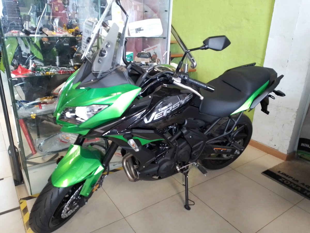 CanaryMTours's tweet photo. Look what weΒ΄ve got .......
#addingtothefleet
#kawasakiversys650
#bikingsbestkeptsecret
#canarymotorcycletours https://t.co/ZDGK8y7OW9