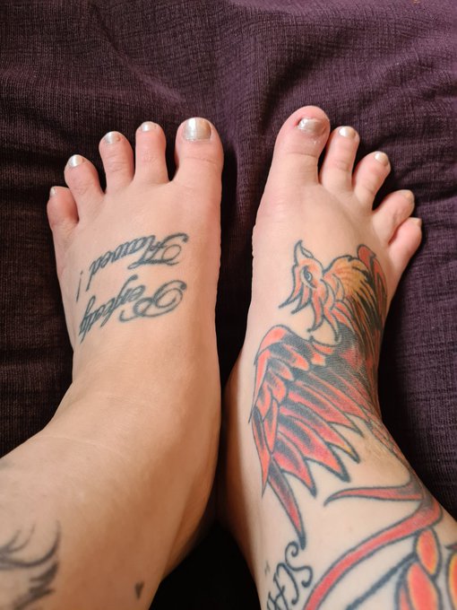 Foot fetish pic's now available  #footfetısh #feetworshi̇p #feetpics #AdultWork #fetish #Feet #foot https://t<a href="/tag/footfet%C4%B1sh"class="tags">#footfetısh</a><a href="/tag/feetworshi%CC%87p"class="tags">#feetworshi̇p</a><a href="/tag/feet"class="tags"><span>#feet</span></a><a href="/tag/fetish"class="tags"><span>#fetish</span></a><a href="/tag/foot"class="tags"><span>#foot</span></a><a href="/tag/adultwork"class="tags"><span>#adultwork</span></a><a href="/tag/feetpics"class="tags"><span>#feetpics</span></a>