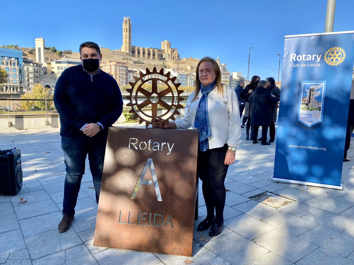 El president <a href="/miquelarevalo/">Miquel Arévalo</a> ha acompanyat els companys de <a href="/RotaryLleida/">Rotary Lleida</a> en la inaguració del Punt Rotary a la ciutat de Lleida.

Des de la <a href="/jcilleida/">JCI Lleida</a> els volem donar la nostra enhorabona pel seu 35è aniversari al servei dels lleidatans i lleidatanes.