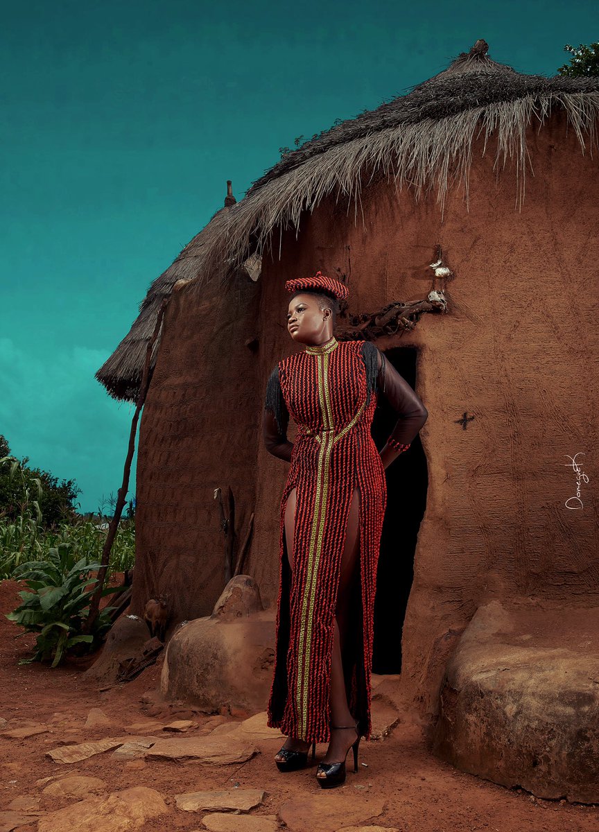 DomegueK's tweet photo. Northern Sun 
Directed and shoot by @Domeguek 

Dress by Lindash Glam
Dress by Dressmeup 

Model N'DAH Freedah
Model Rama AD
.
.
.
.
.
.

#benin #photography #nordbenin #boukoumbe #domeguek https://t.co/Sl8W68QvRW