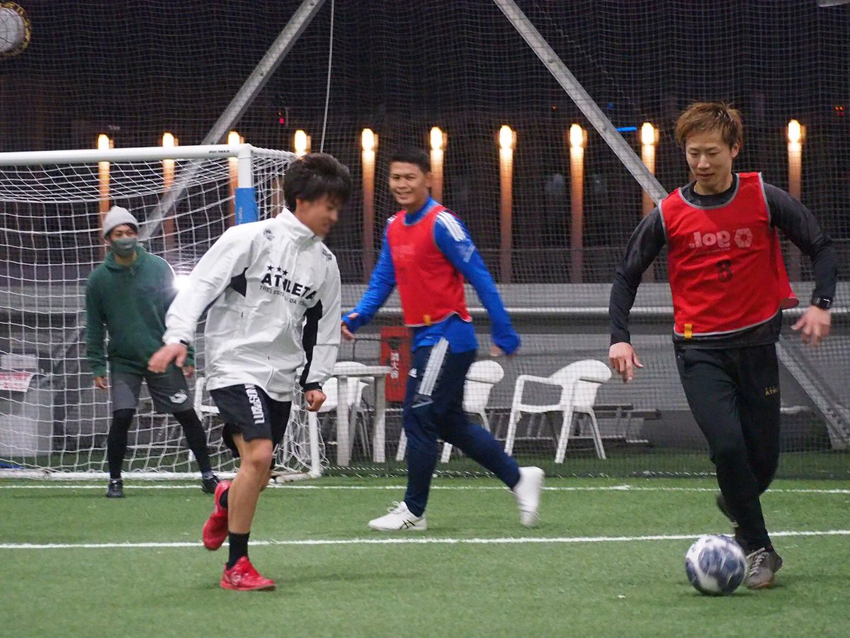 lrcproject's tweet photo. 名古屋、岡崎でフットサル教室
参加者の皆さんの笑顔にパワーをもらえた週末でした。
ありがとうございました。

今回のメッセージは
チャレンジすること！
そして楽しむこと！

今後とも宜しくお願いします。
@leoyokoe @ryukishinozaki #lrcproject https://t.co/v9icevNYVU