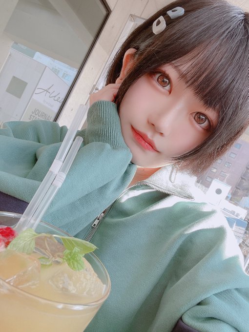 Twitterのコスプレ画像16