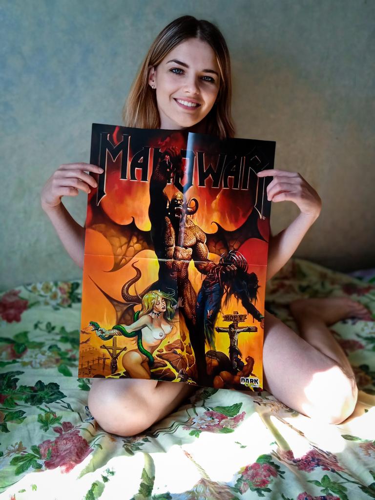 IrinaMironika96's tweet photo. It's Manowar!!! https://t.co/GCIAoRJ1bS