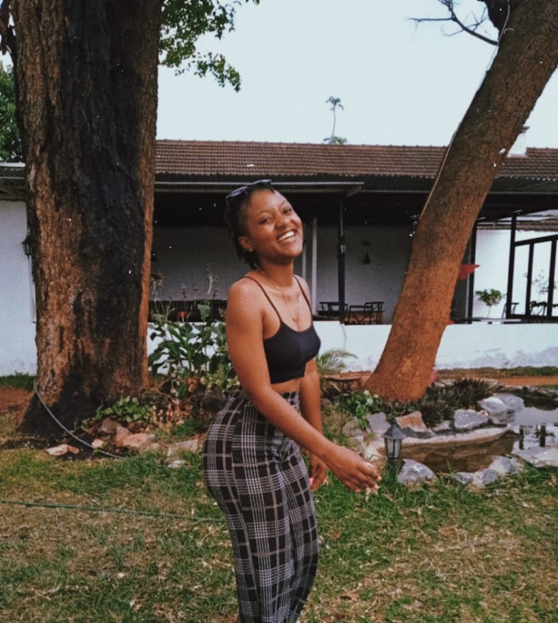 mwiccewith2cz's tweet photo. Take every shot you get at being happy ☺️#happymami https://t.co/xew9zdCaEZ