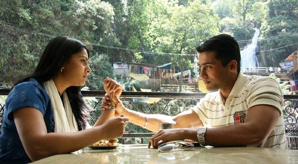 fessykid's tweet photo. The love between Suriya and meghna is the most beautiful love that ever given by gautham menon. 
The character of suriya is portrayed as
young charming man, who falls deeply for Meghna.

13 Years of Vaarnam aayiram https://t.co/uawJVSFFX8