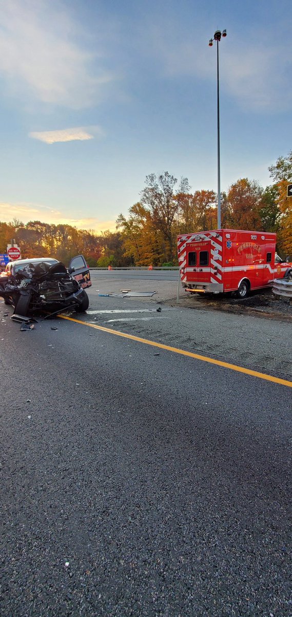 repoman4920's tweet photo. This ambo was struck while responding to a call. Do to  the pickup truck not slowing down or moving over it was tailgating the medic #moveover #MDTA https://t.co/pRcXtwnySQ