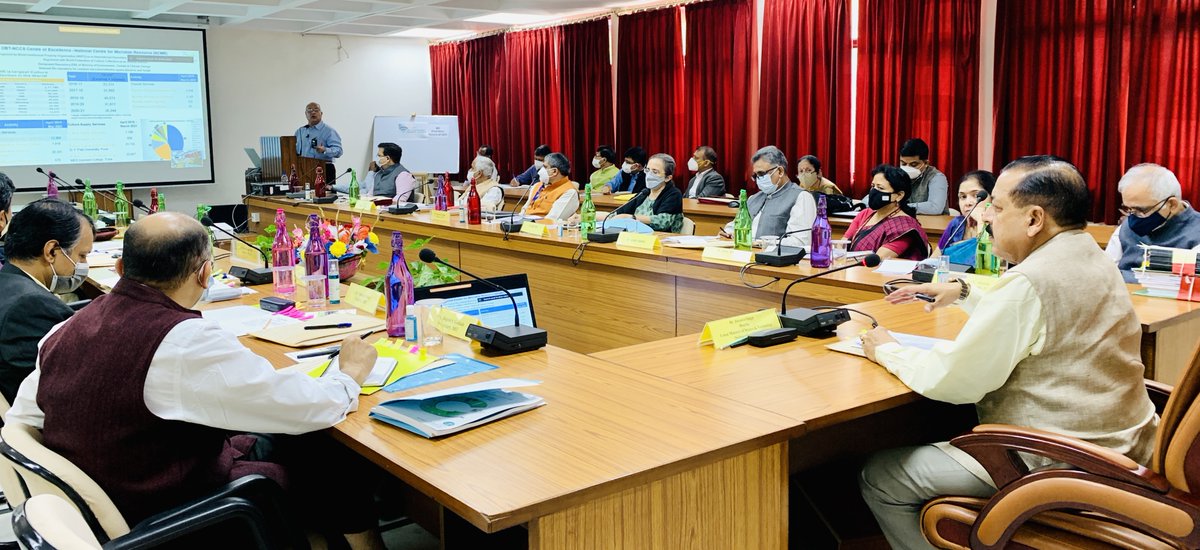 📢@DrJitendraSingh, Hon’ble MoS (IC) S&T undertook a two-day comprehensive review of 14 Autonomous Institutions of the @DBTIndia on achievements and way forward 🔗 Press Release: bit.ly/30v0Qy7 @rajesh_gokhale