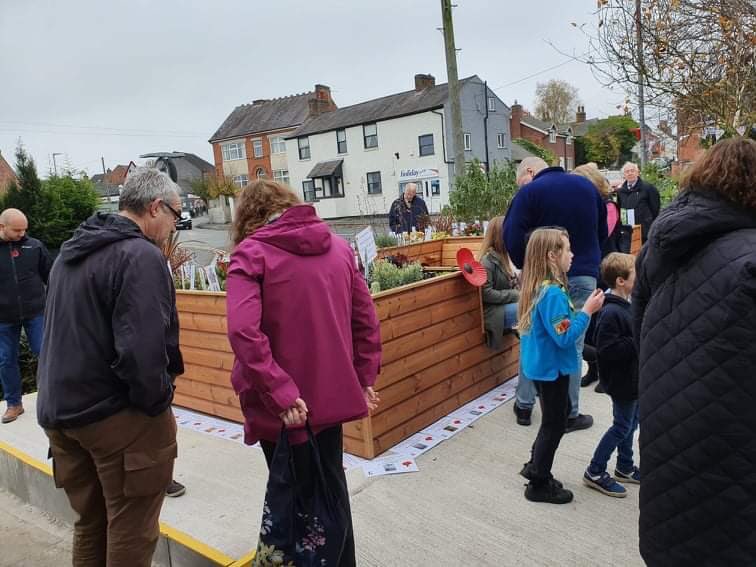 bclibrary1's tweet photo. A most successful event at the Library / #FriendlyBench this morning. Barbara & Leon Wilbur (age 92 / 93) really enjoyed chatting to so many people. https://t.co/Cb0vftPbuV