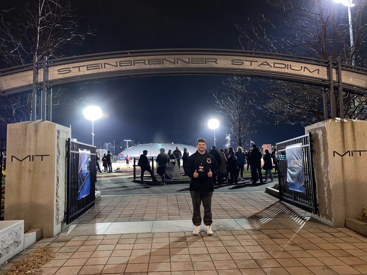 Hunter Long tweet media