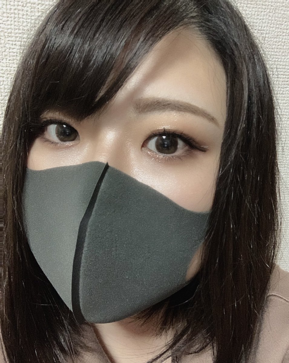 ツイート打って消しての繰り返し🌀
どうしても軽い言葉になってしまう
色んな想いが込み上げてきますが
通常運転でいきますので悪しからず🙏

初めて白いピッてやつ試しました👩‍🎨