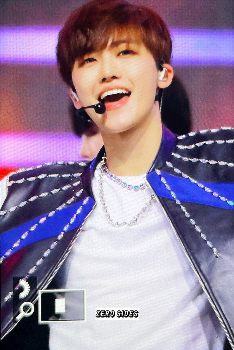 ZERO SIDES tweet media