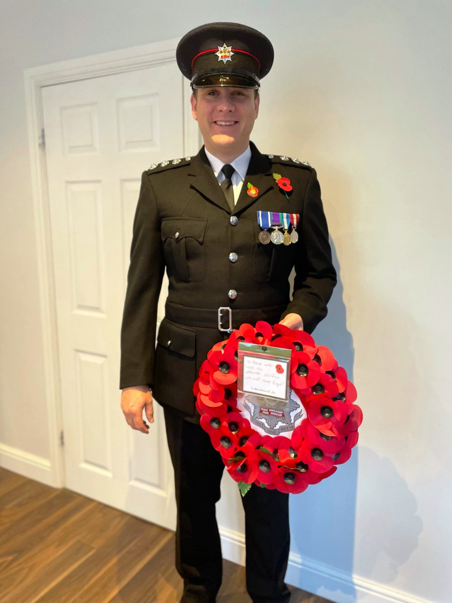 DunnellP's tweet image. Proud and honoured to represent @WestMidsFire at the @Coventry2021 service of remembrance. Crews from @WMFSCanley @WMFSBinley @WMFSCoventry @WMFSFoleshill represented. #LestWeForget
