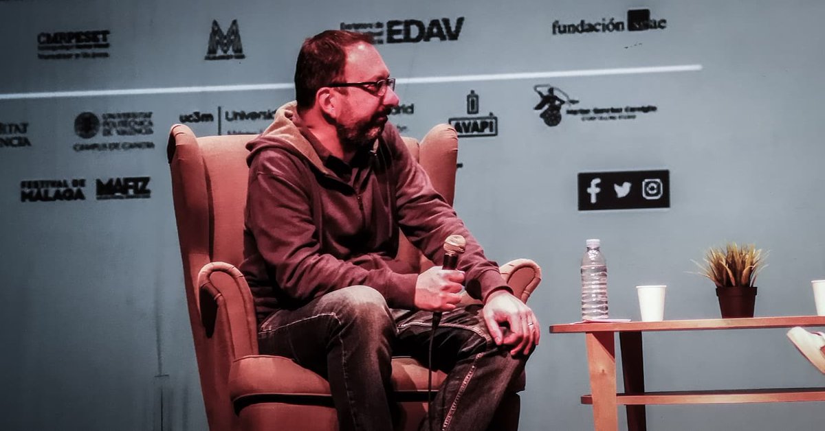 En la tercera edición de <a href="/PitchVlc/">VLC Pitch Forum</a> tocó charla de #IvánEscobar (entrevistado por <a href="/gabkarwai/">Gabi Ochoa</a>) en <a href="/LaMutant_/">La Mutant</a>. Activando neuronas en 3, 3, 1... A escribir!!!