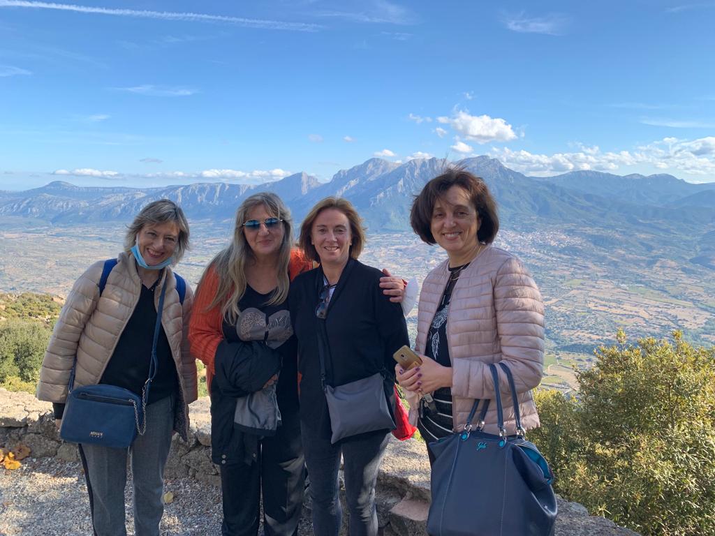 LiceoAsproni's tweet photo. Si è conclusa la visita preparatoria con i nostri partner francesi, nell’ambito del progetto ERASMUS, che vedrà coinvolti alunni e docenti del nostro Liceo. https://t.co/FQkRjFtLLO