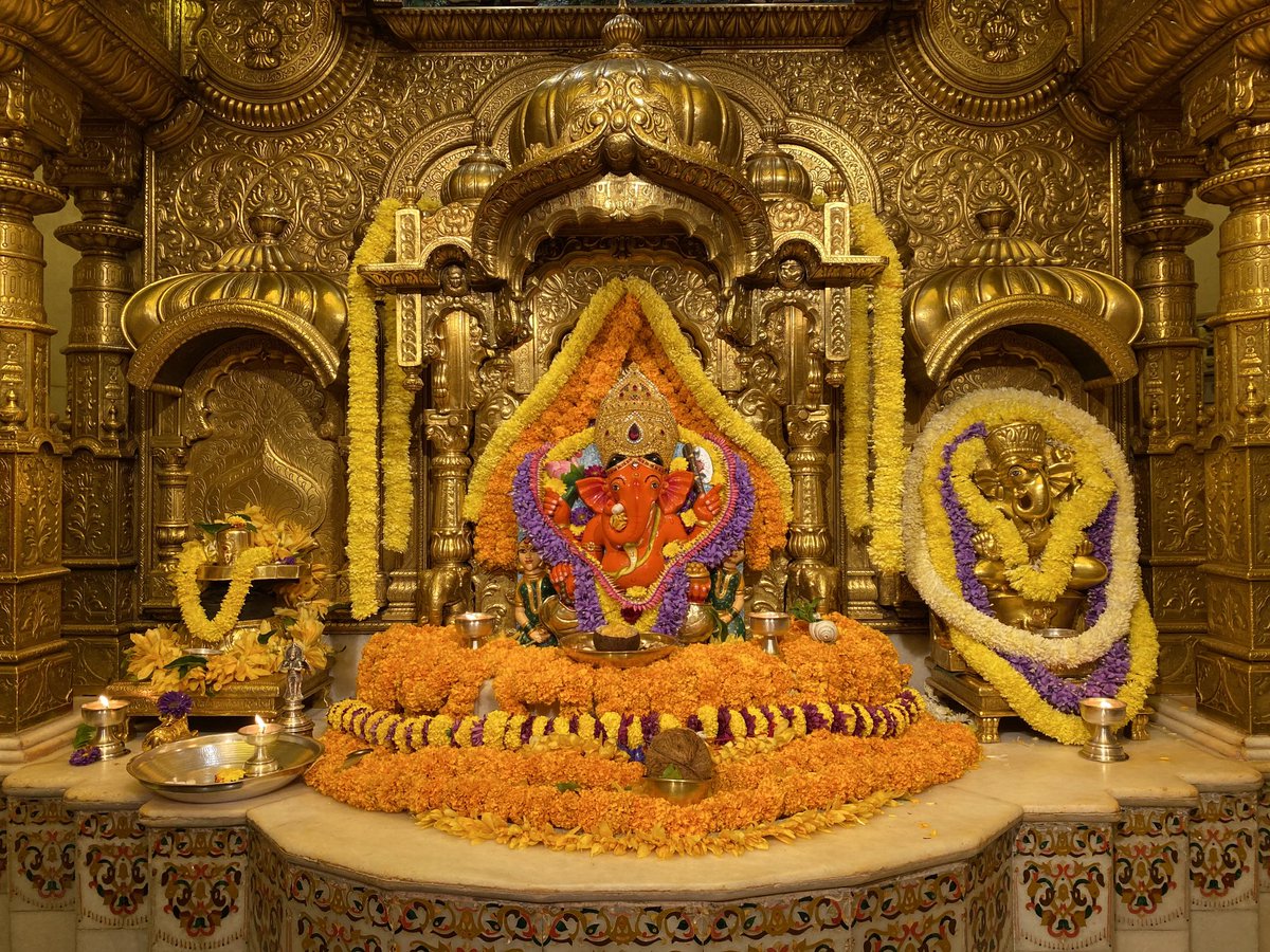 SVTMumbai's tweet photo. 🙏गणपती बाप्पा मोरया 🌺मंगलमूर्ती मोरया 🙏१४/११/२०२१ https://t.co/HV6wCgc3h8