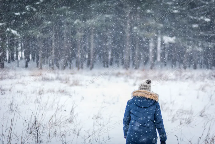 To appreciate the beauty of a snowflake,
it is necessary to stand out in the cold.
- Unknown

Photo: source unknown