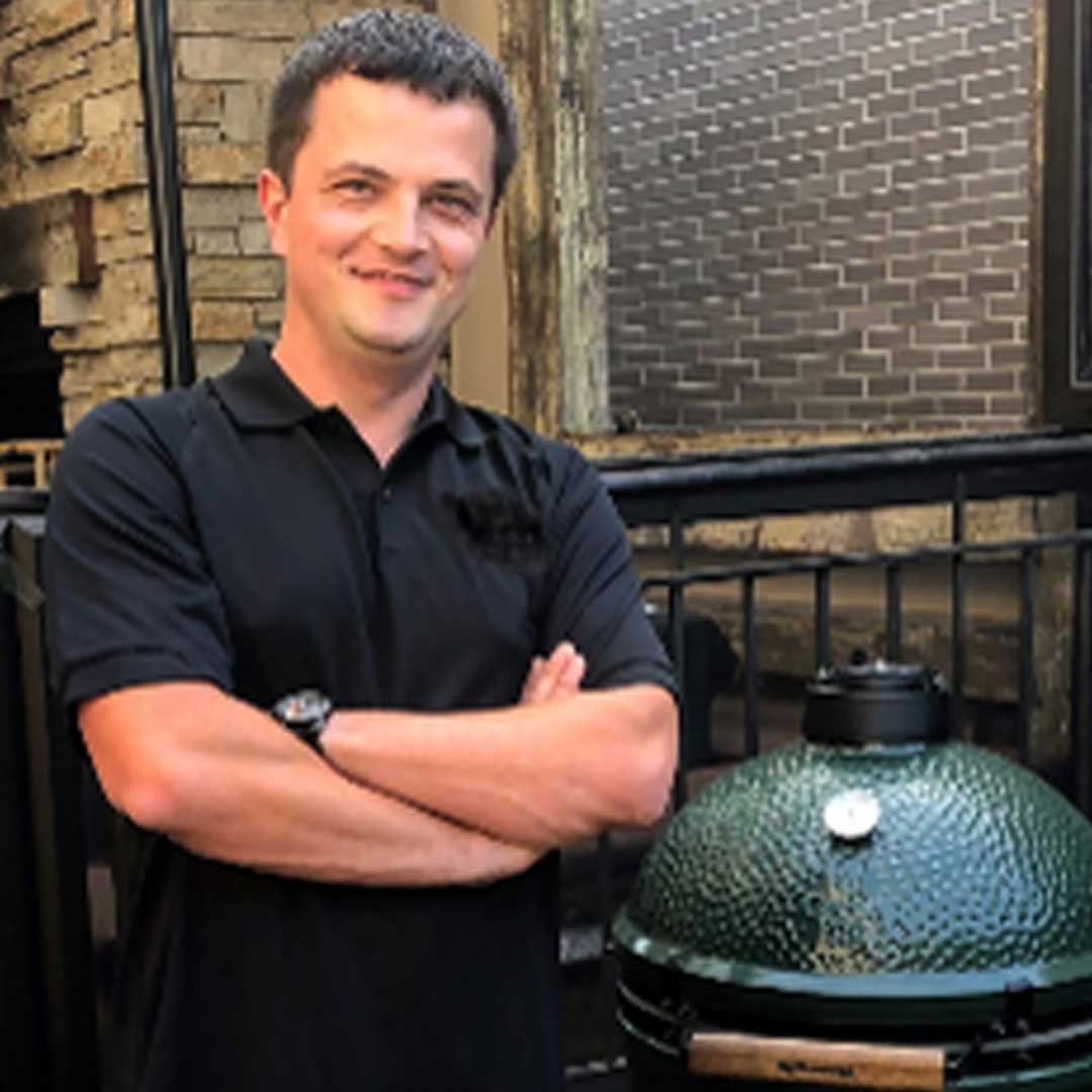 BigGreenEgg's tweet photo. Join #BGETeamGreen Member Grillin with Dad tomorrow at 1 PM ET as he takes over our Instagram account to cook his favorite Thanksgiving side. 

#BigGreenEgg #Takevoer https://t.co/fsVxUigxOe
