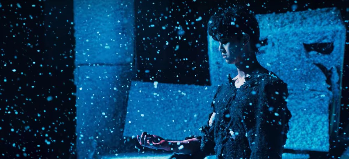 choxar_'s tweet image. милый, новогодний сериал, рекомендую для просмотра, особенно с детьми🥰 #МилыйДом #SweetHome