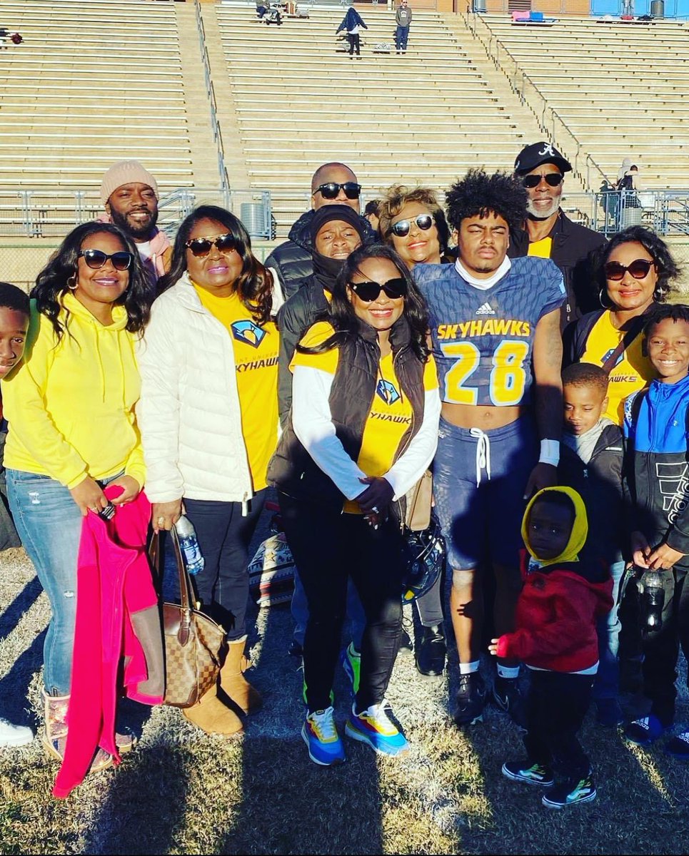 TheRealKoachK (@therealkoachk) on Twitter photo Respect Earned ‼️… Successful freshman year! Thanks to all who supported Bear this football season (home&away)…Started 8 of 11 games
#GoSkyHawks 🦅 #TrueFreshman <a href="/PointFootball/">Point University Football</a> <a href="/CCHSfootbal/">Clay-Chalkville Football</a> <a href="/Coachdixon44/">Julius Dixon</a> <a href="/coachzeiders/">Trevor Zeiders</a> <a href="/NAIA/">NAIA</a> <a href="/NAIAFBALL/">NAIAFBALL</a> <a href="/PFF_College/">PFF College</a> Respect Earned ‼️… Successful freshman year! Thanks to all who supported Bear this football season (home&away)…Started 8 of 11 games
#GoSkyHawks 🦅 #TrueFreshman <a href="/PointFootball/">Point University Football</a> <a href="/CCHSfootbal/">Clay-Chalkville Football</a> <a href="/Coachdixon44/">Julius Dixon</a> <a href="/coachzeiders/">Trevor Zeiders</a> <a href="/NAIA/">NAIA</a> <a href="/NAIAFBALL/">NAIAFBALL</a> <a href="/PFF_College/">PFF College</a>