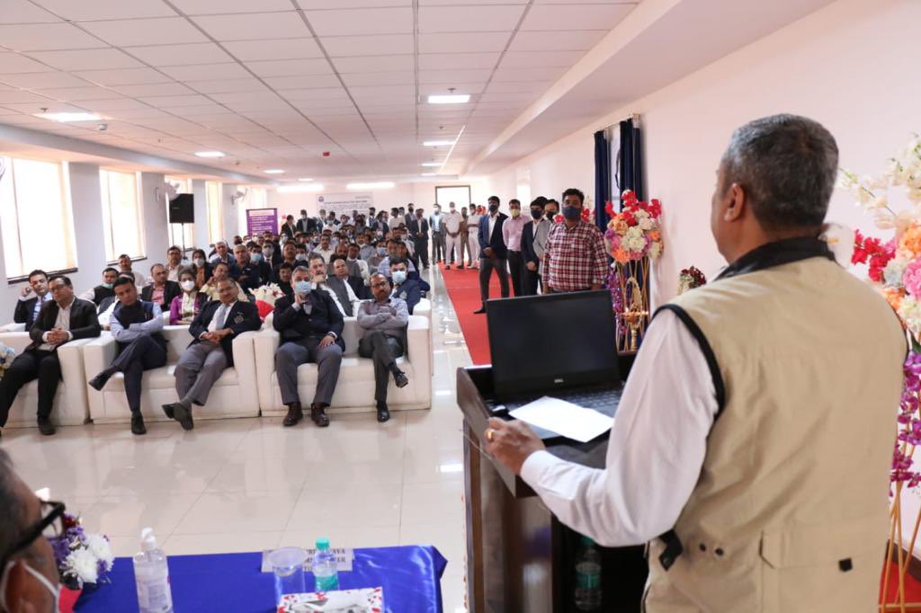 Delhicustoms's tweet photo. Chief Commissioner of Customs, Delhi Custom Zone, Shri Surjit Bhujabal inaugurated the Customs clearance work on all 7 days of a week including public holidays today at Inland Container Depot (ICD) Garhi Harsaru, @icdppg.

Link to Press Release 👉 https://t.co/zNLGtD4mGs https://t.co/4zMXuQmNoq