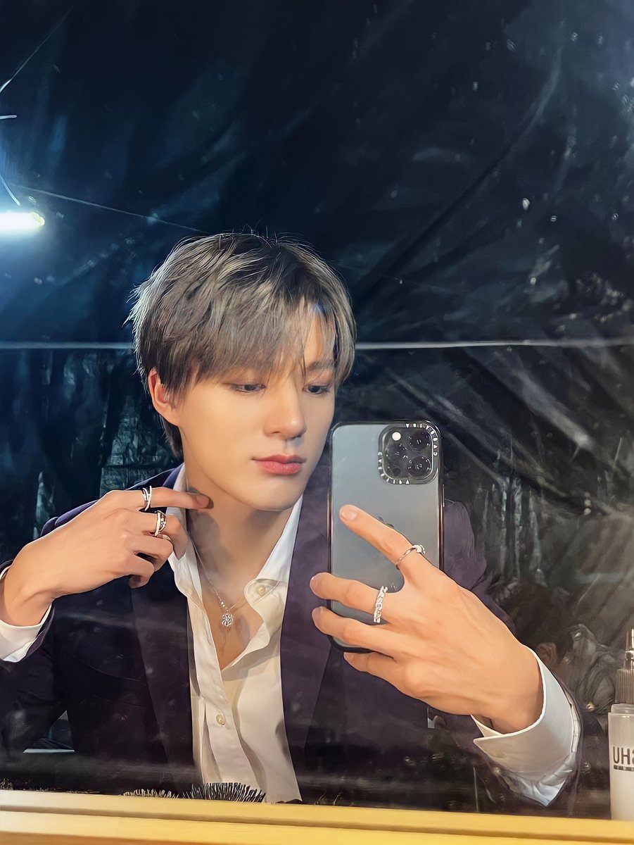 thereisjaemin's tweet photo. เอ็งดูแม่แกนะ อยู่หน้ากระจกมาชั่วโมงนึงแล้ว https://t.co/x2oDO4PTD0