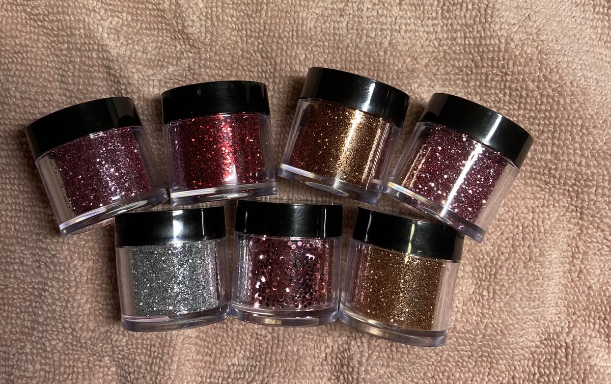 🎄Get Ready for Christmas Sparkly Nails!! 🎄
💫 New glitters ready to use on your manicures &amp; pedicures!! 💫
<a href="/NaioNailsUK/">Naio Nails</a> 

#glitternails #glitter #naionails #naionailsuk #manicure #pedicure #nails #nailsofinstagram