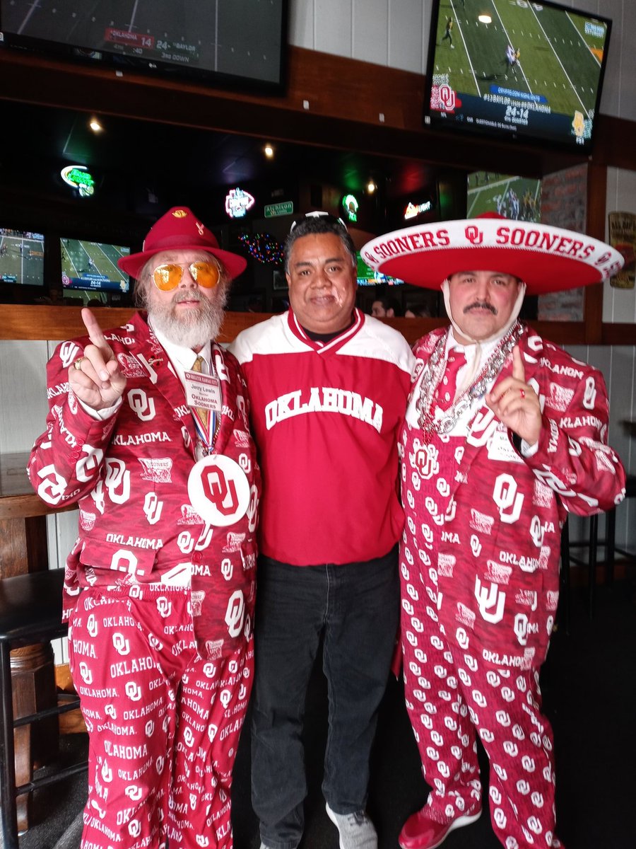 Photo at the Greater Kansas City OU fan club