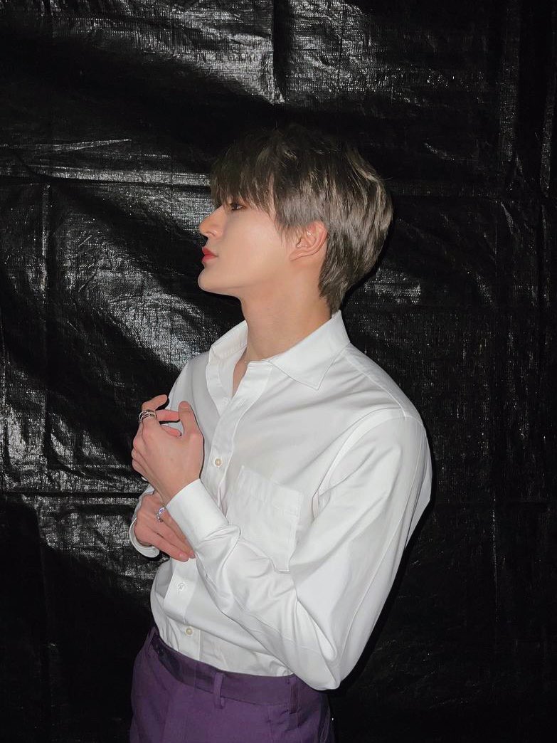 Jaladoy_Joylada's tweet photo. ออมอ! เจ้าลูกชายหร่อมาก แจกอีก 10฿ #JENO ✨ https://t.co/RHD96lwEdm