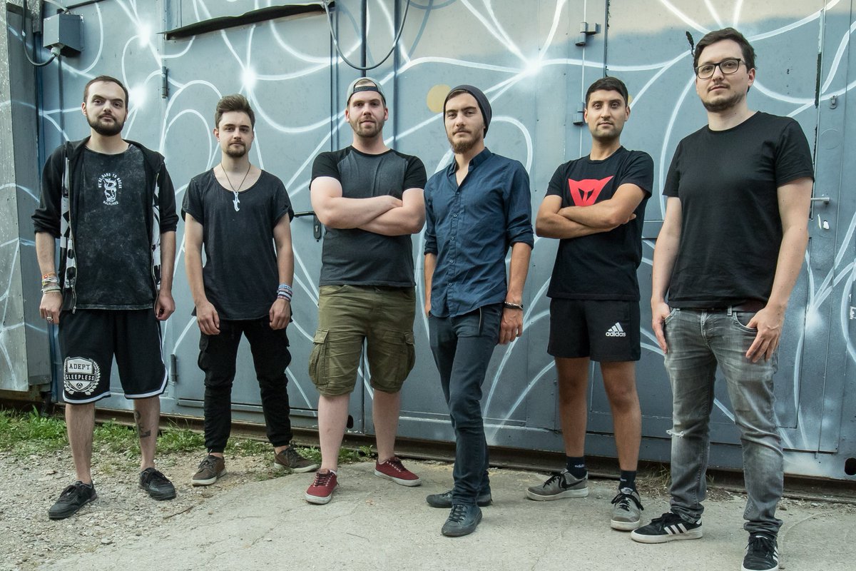 clearblueskyde's tweet photo. Clear Blue Sky 2021 

We've been quiet lately but we're working hard behind the scenes. Lots of cool things are planned for the next year e.g. our first live shows, and we can't wait to show you our new music!

Brb 🤘

#alternative #rock #poppunk #emo #band #germany #bandpic https://t.co/GGKkwobzov