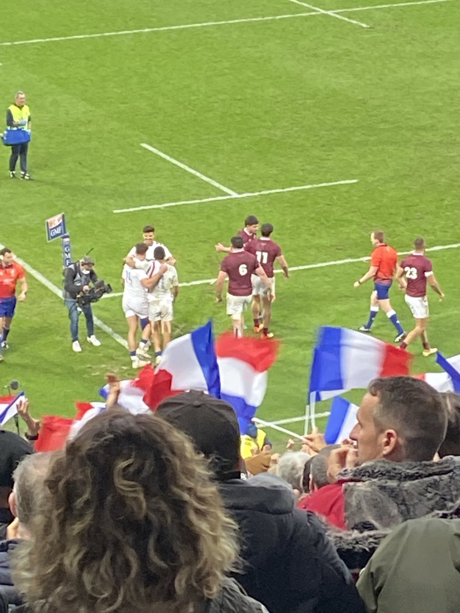 LeoGerville's tweet photo. Encore un essai pour l’équipe de France !!! L’équipe ⁦@Staps_Bordeaux⁩ remercie @France2023 pour son invitation 🏉 https://t.co/uVhVWGZv32