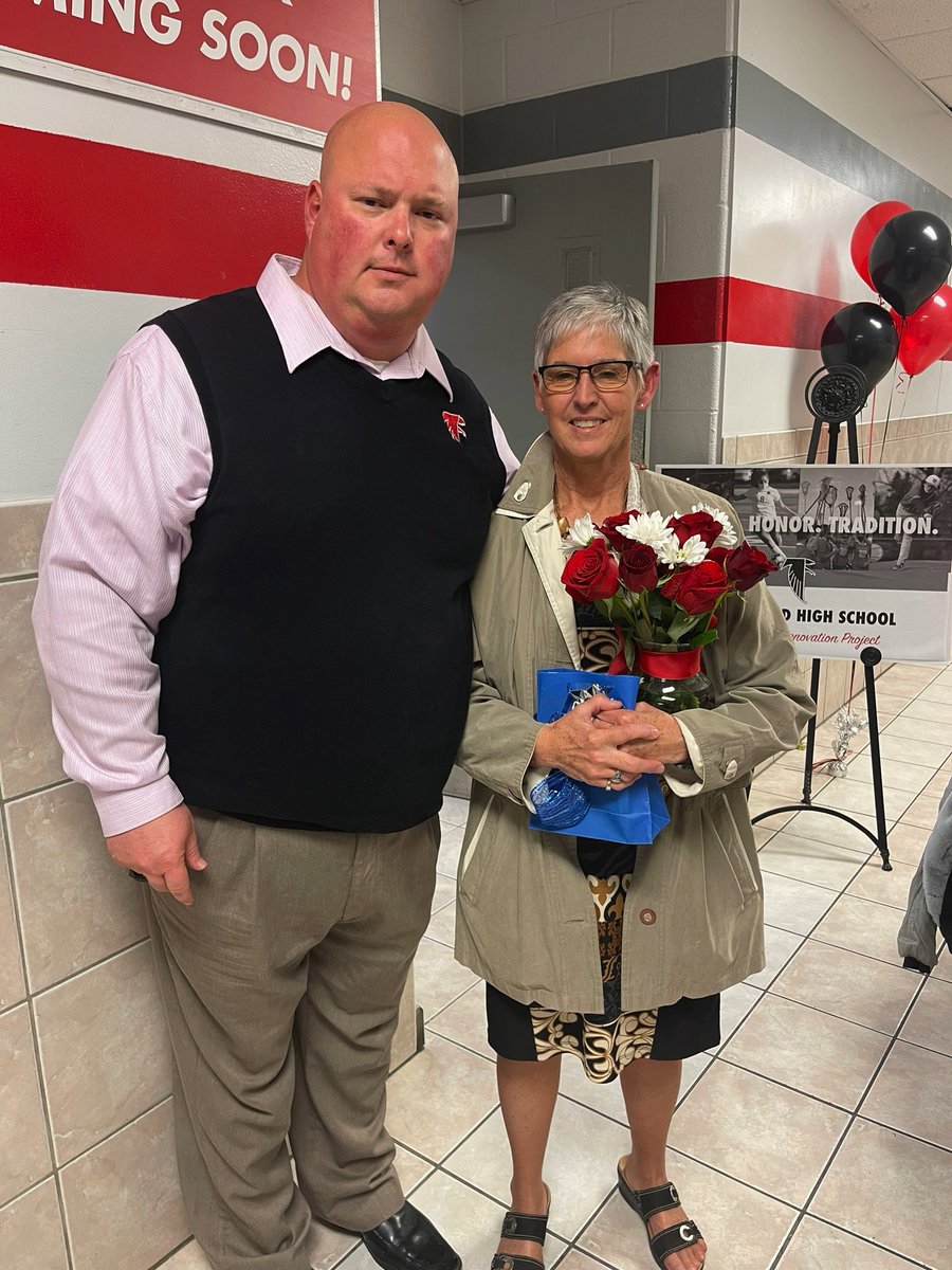 Last night the <a href="/DivineChildSch/">Divine Child Catholic Schools</a> honored 4 incredible people who dedicated their lives to the school and parish community. Thank you to all of you especially Ms. Poirier who made me feel a part of this incredible family the moment i walked in the door over 8 years ago. #family