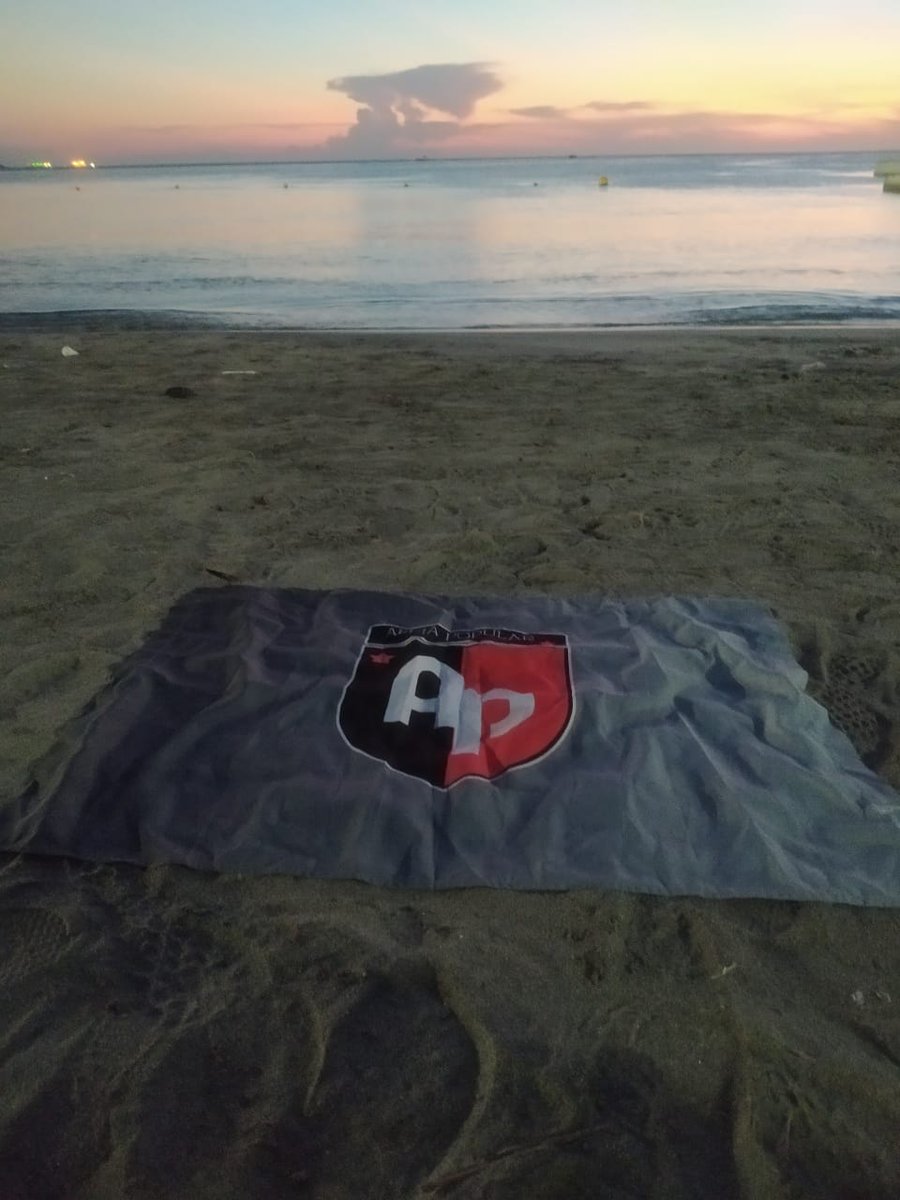 AlmaPopular's tweet photo. @MariostellarVC @XII_Festival ¿Y esta qué tal? Un abrazo compa https://t.co/XTeRnIGVnW