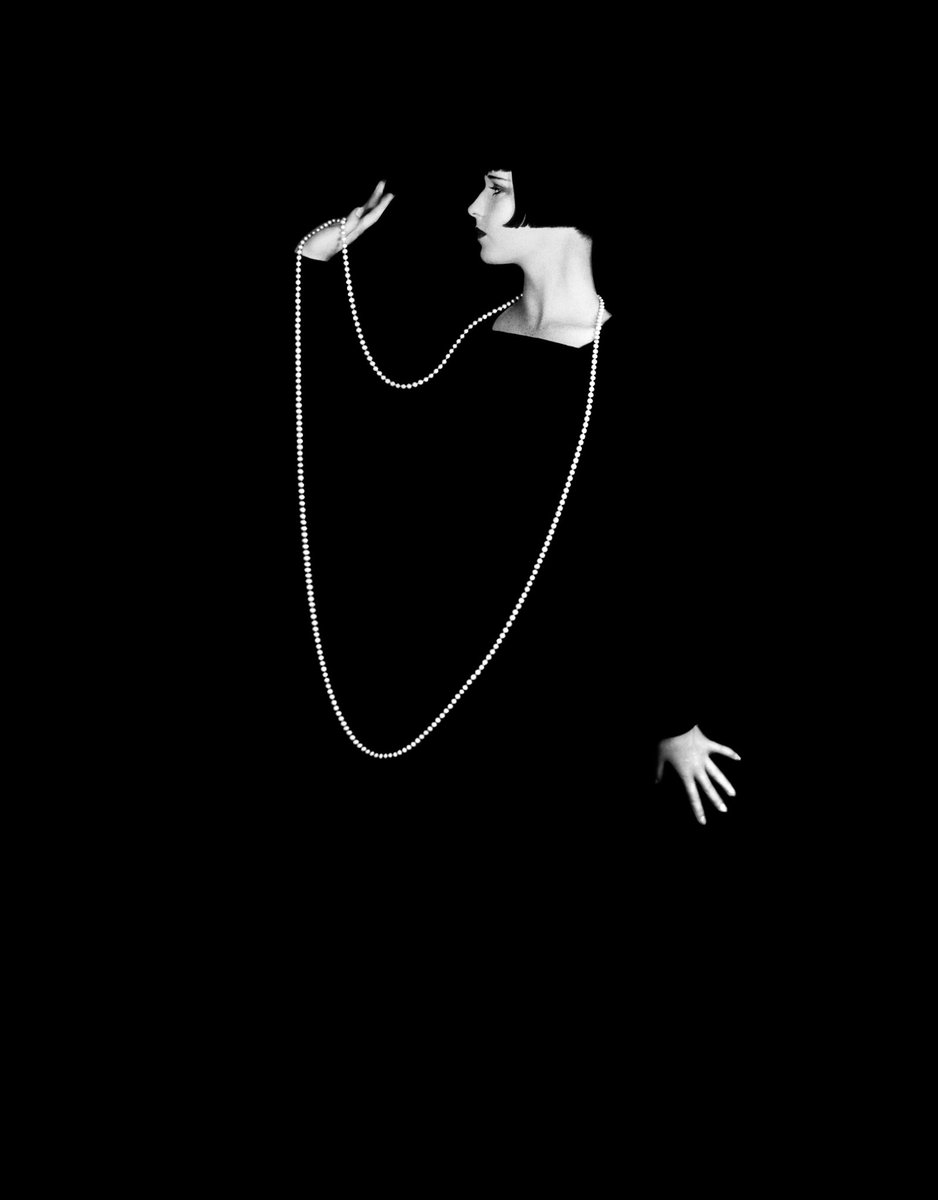 Louise Brooks by Eugene Robert Richee, 1929. #bornthisday