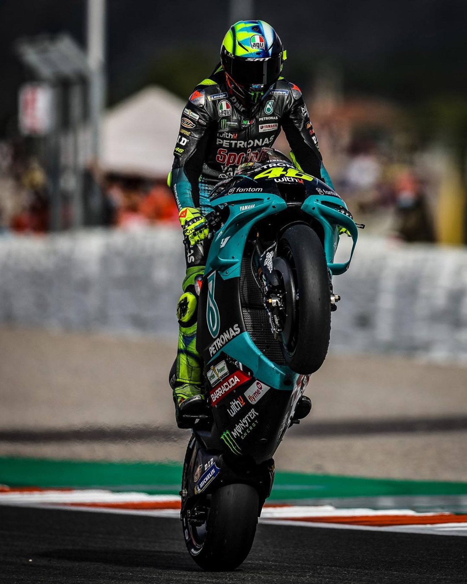 Ugikgik I Am Ride For Life Vr46 Last Dance My Legend Rossifumi Valentinik Thedoctor T Co Rkpw87ejcu Twitter