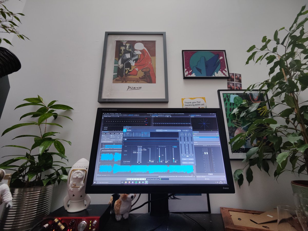 CitesAndSounds's tweet image. Upgrading to #WaveLab 11 got me feeling like I&apos;m in a spaceship!

#steinberg